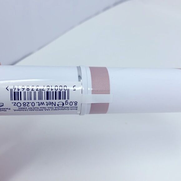 No7 Stay Perfect Foundation Stick Walnut - Picture 8 of 8